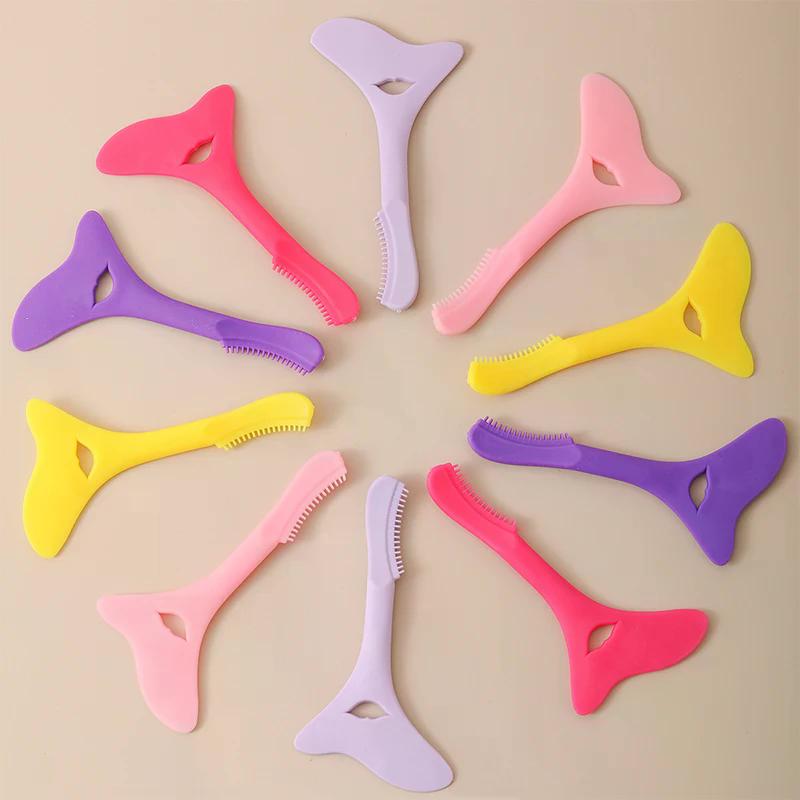 Multi-Functional Eyeliner Stencil Wing Tips Eyeliner Aid Drawing Lipstick Wearing Aid Reusable Makeup Tools Auxiliary Artifact