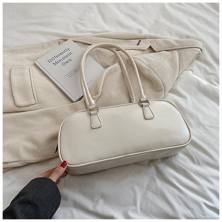 Boston Bag Large Capacity 2024 New Handbag Single Shoulder Bag Women's Versatile Pillow Bag Urban Minimalist Style
