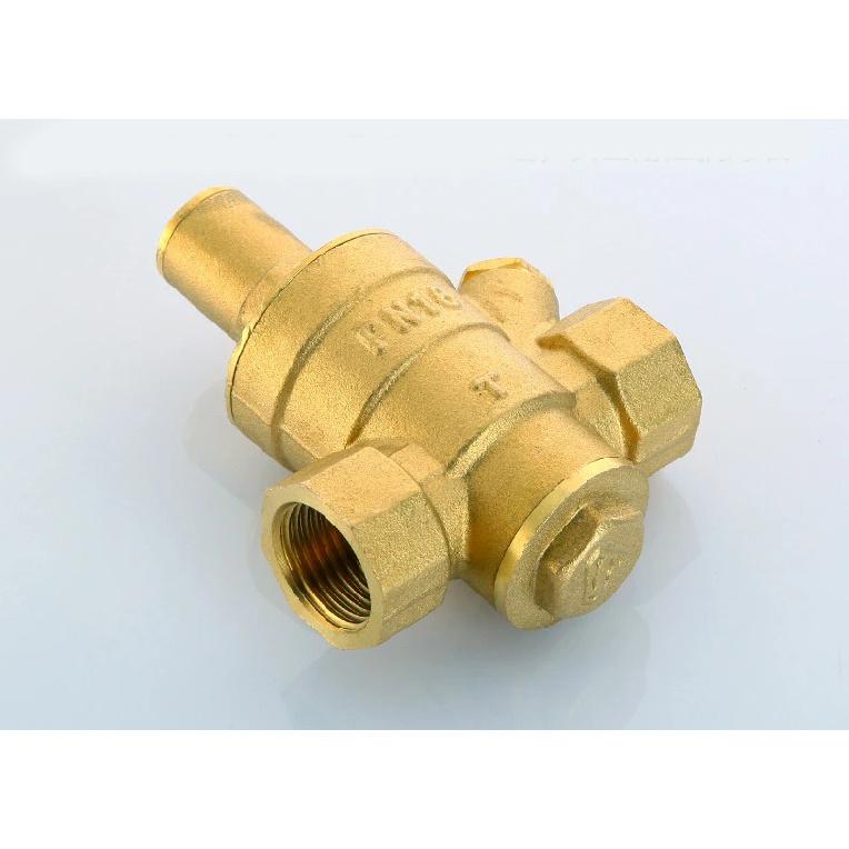 High Quality Adjustable Water Reducing Valve Female Thread Brass Pressure Gauge Regulator Valves With Gauge Meter