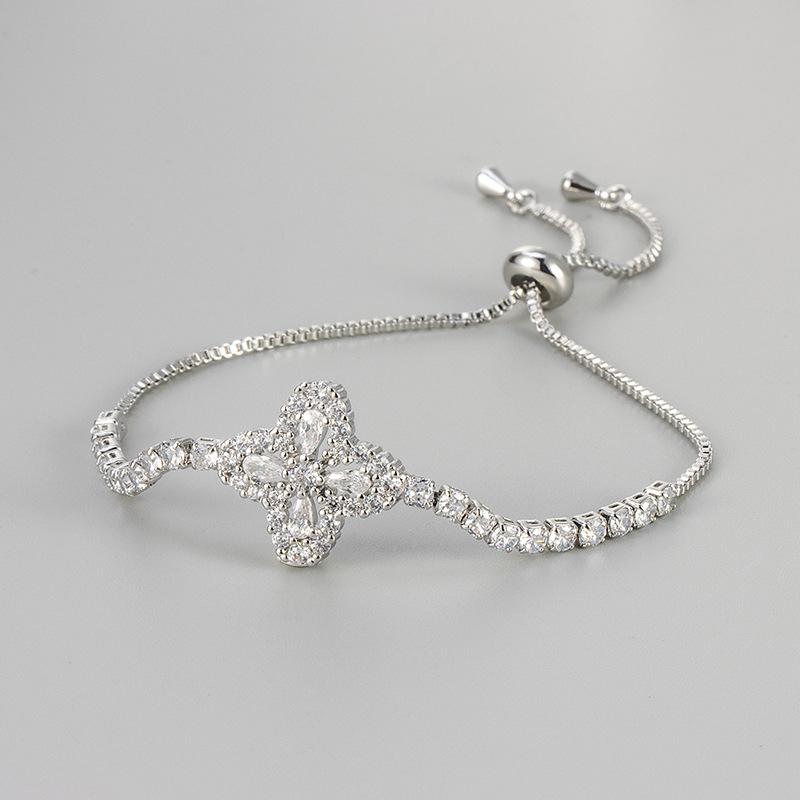 Luxury Full Zircon Rhombus Flower Bracelet Adjustable Fashion Commuter Elegant Niche Jewelry For Women Daily Wear