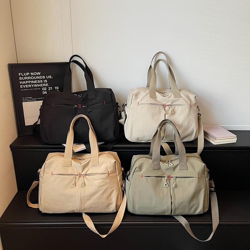 Large Capacity Fitness Bag Multi-Pocket Commuter Shoulder Crossbody Bag Short Travel Duffel Bag