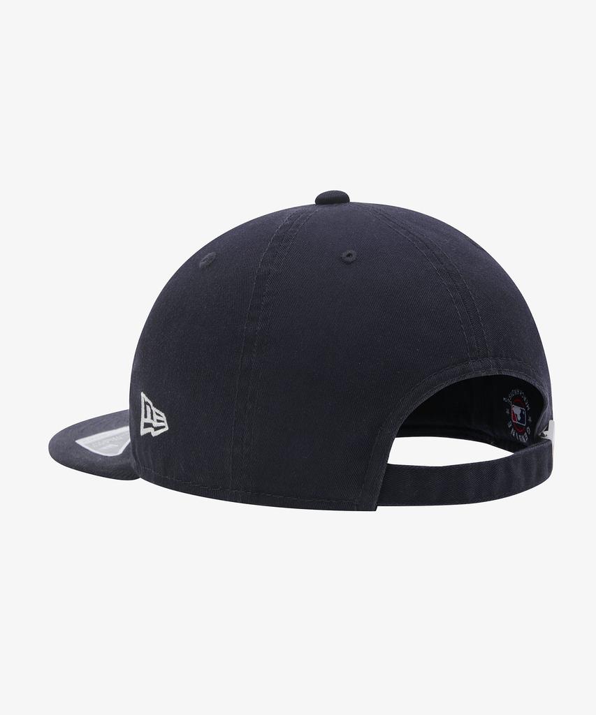 NEW ERA Mlb New York Yankees Basic Outline Unstructured Ball Cap Dark Graphite