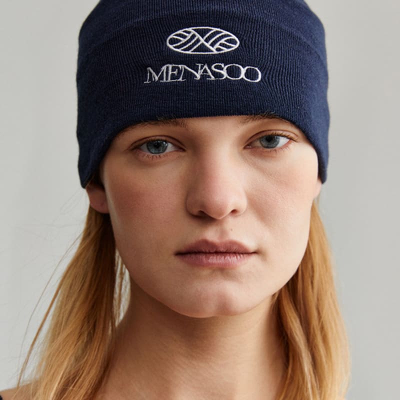 

MENASOO ПОВЯЗКА НА ГОЛОВУ ДЛЯ ВЫСТУПЛЕНИЙ ТЕМНО-СИНИЙ NAVY_F