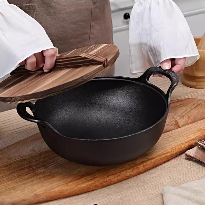 Thickened Cast Iron Flat-Bottom Pot