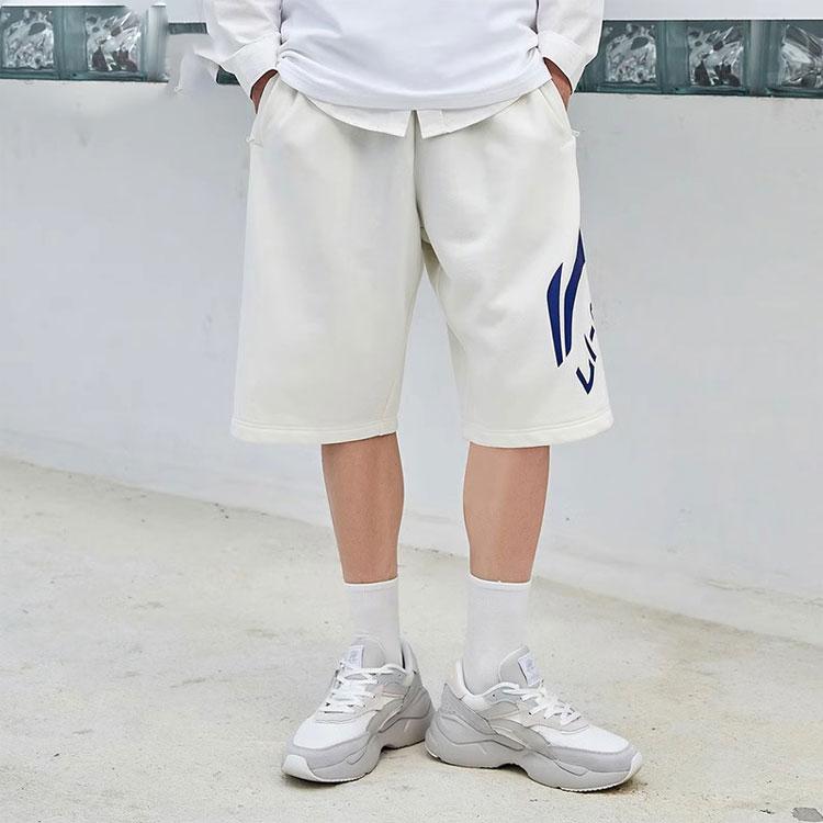 Li Ning Sports Fashion Series Logo Letter Mid Waist Comfortable Breathable Loose Five Point Casual Shorts Men Shorts Cloud-White AKSU911-2