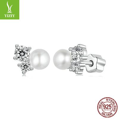 Süßwasserperlen Glänzende Moissanit Ohrstecker, Elegantes Temperament S925 Sterlingsilber Ohrstecker.