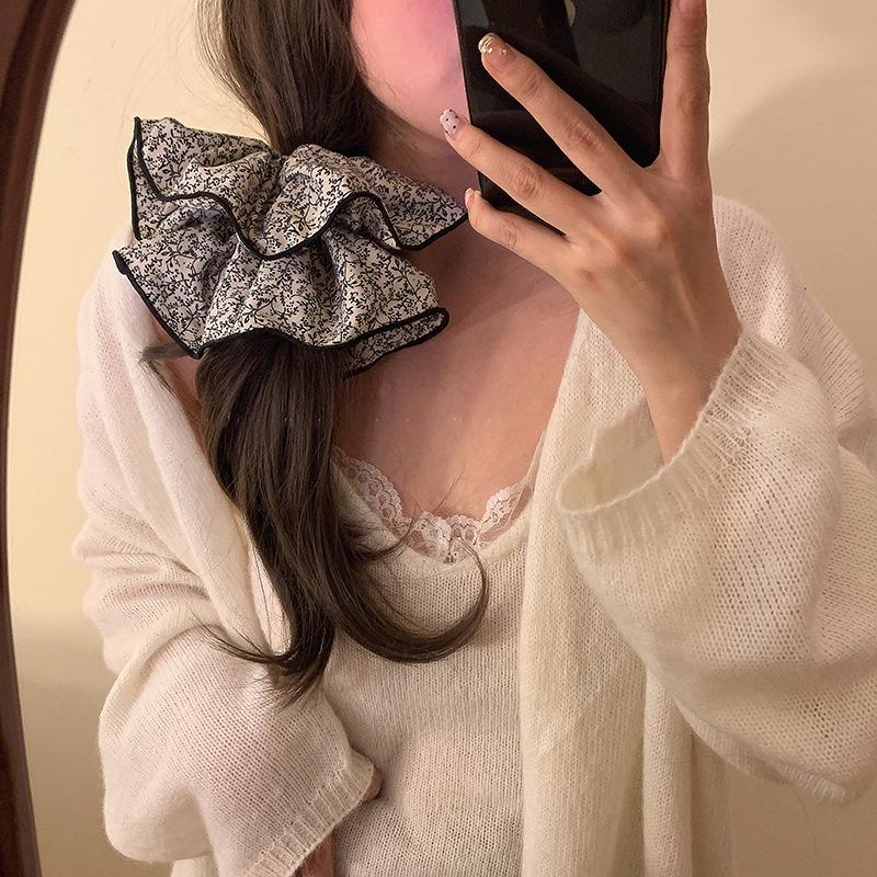 Temperament elegant floral large intestine hair band oversized lace ponytail hair rope niche design rubber band hair accessories