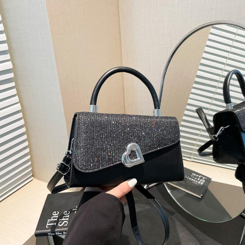 

Fashion light luxury new popular retro high-end casual solid color portable shoulder messenger bag чёрный