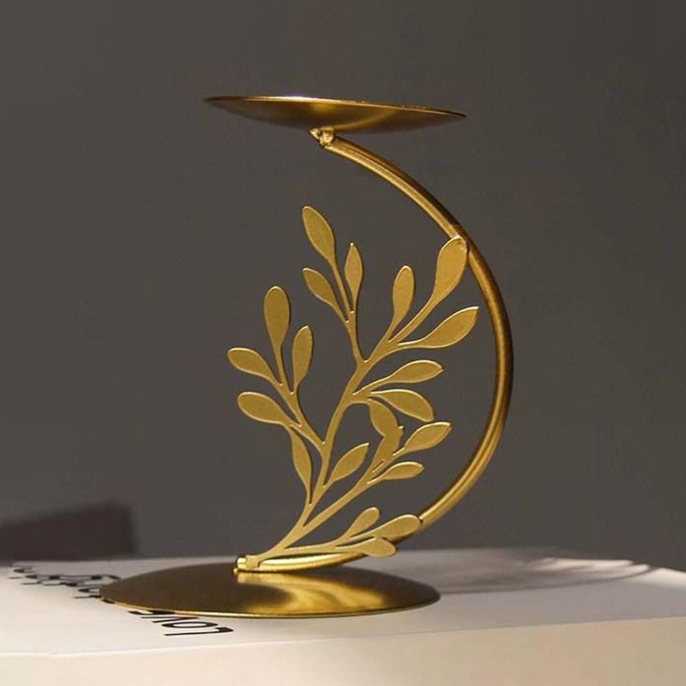 Romantic Rust-proof Leaves Candlestick Stand Exquisite Small Gold Candle Holder Modern Desktop Candlestick Ornaments Table