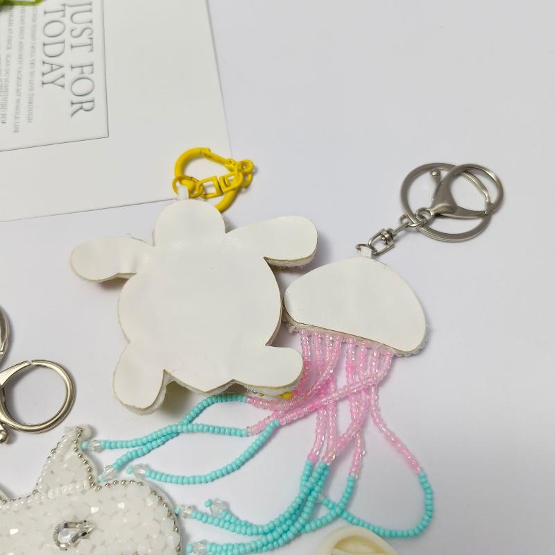 Rhinestone Beaded Bag Pendant Cute Handmade Beaded Keychain Creative Starfish Shell Dolphin Turtle Bag Accessories Diy Pendant