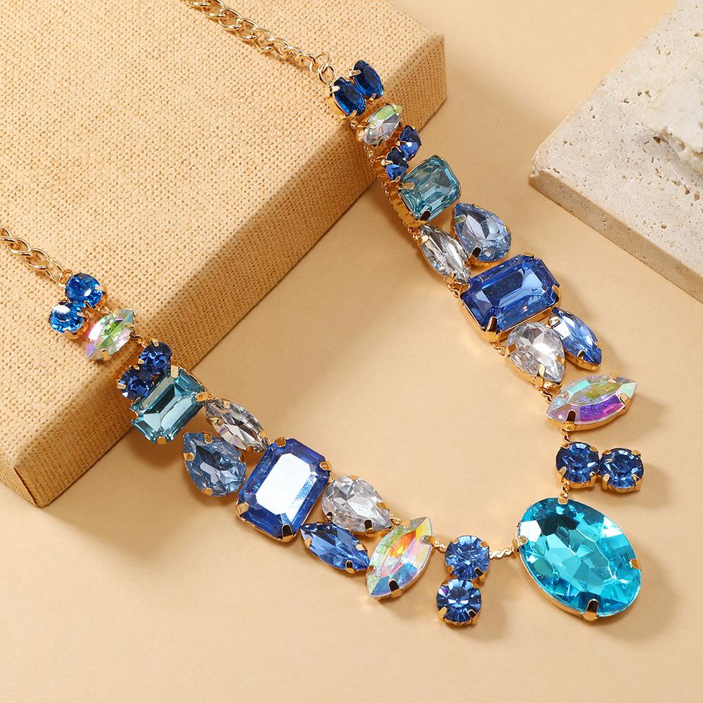 French Vintage Waterdrop Crystal Choker Necklace for Women Elegant Rhinestone Statement Collar Chain
