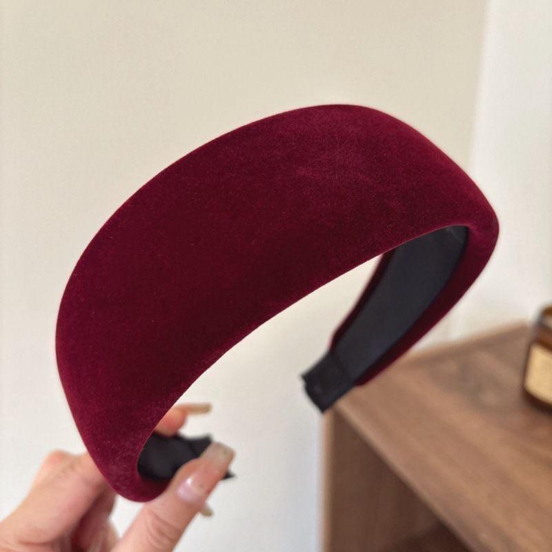 

Gentle Velvet High Crown Headband for Women - Fashionable, Comfortable Fit, Face-Slimming Effect, 2025 Autumn/Winter Collection. червоний