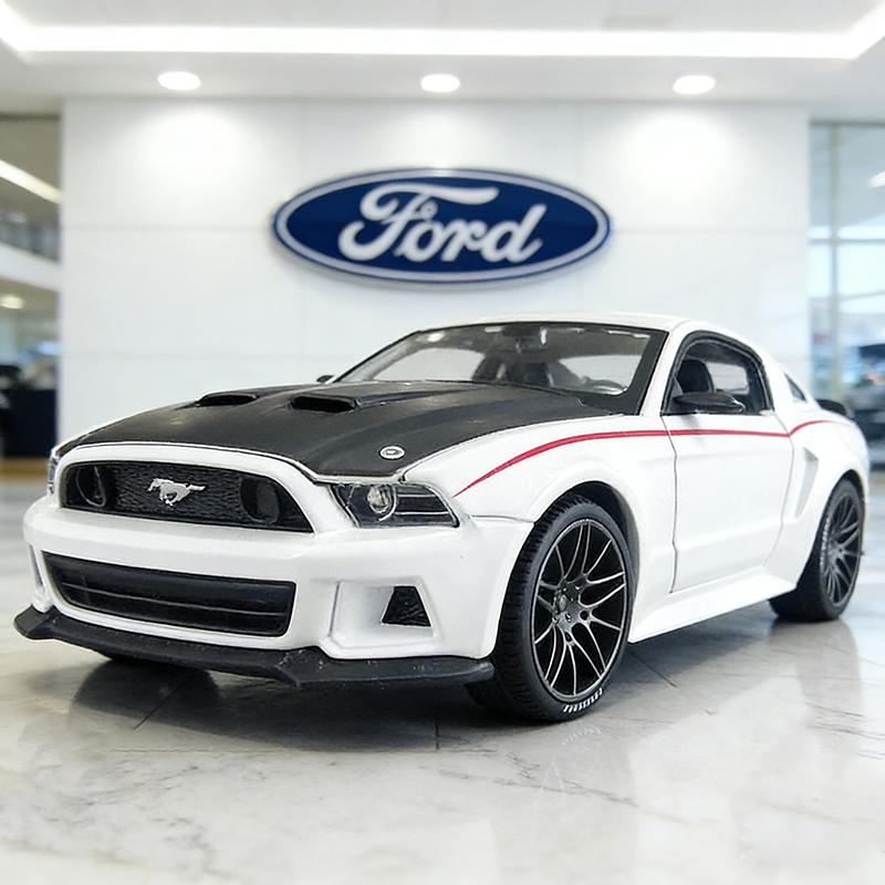 

Maisto 1:24 Ford Mustang Street Racer Alloy Car Diecasts & Toy Vehicles Car Model Miniature Scale Model Car Toys For Children белый