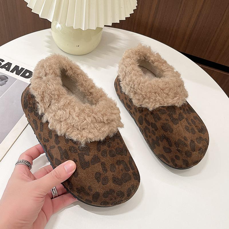 Retro popular niche design feeling Mao Mao edge women winter new wear Mao Mao warm cotton shoes 40 леопардовый 3640₽