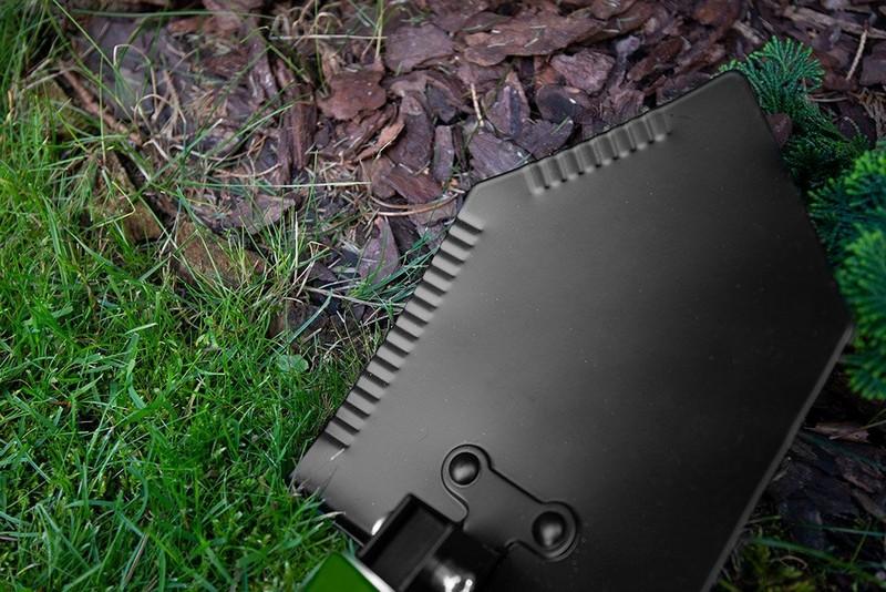 FOLDING SHOVEL - T 15G075