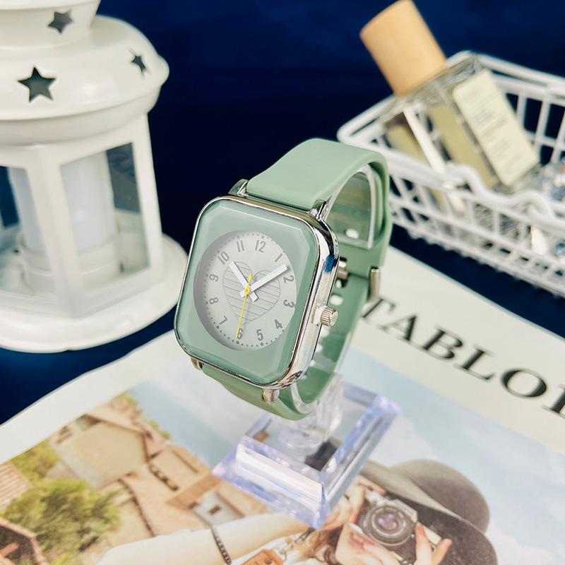 JYL Couple Watch Silicone Heart Square Casual Strap
