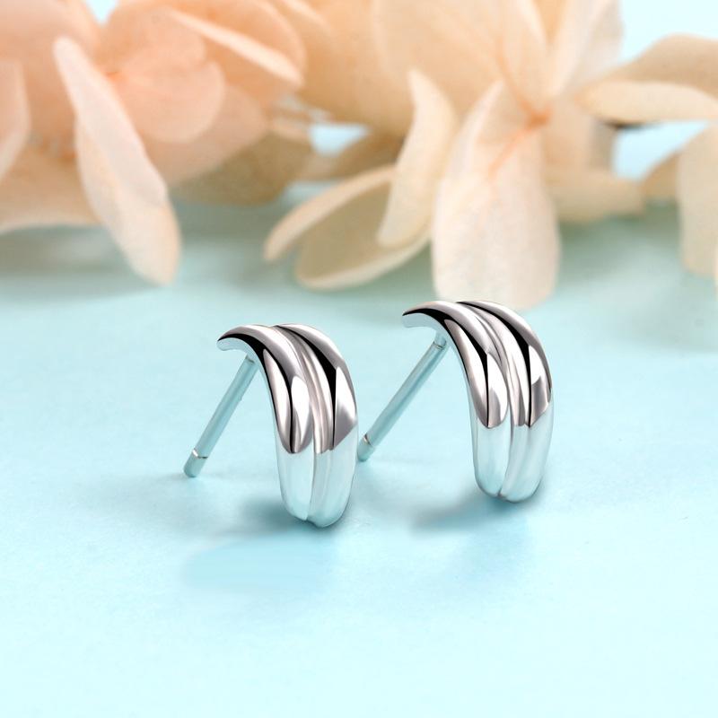 

Двухслойные гладкие изогнутые серьги-гвоздики, нишевый дизайн, модная, простая и легкая роскошь
