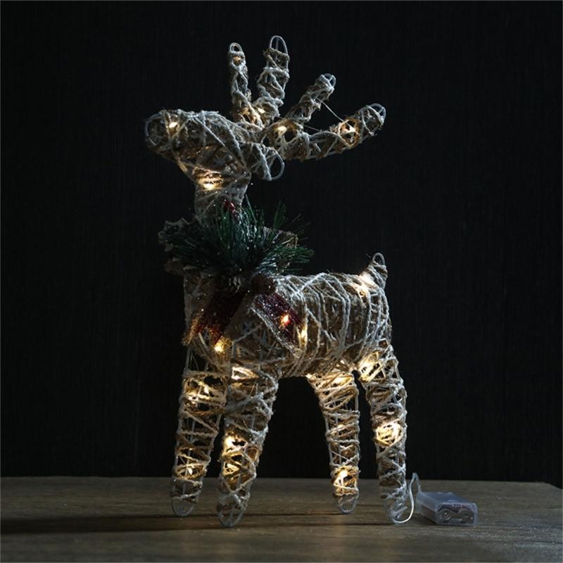 Elegant Iron Reindeer Figurine Christmas Tree Decoration Modern Simple Design For Holiday Displays