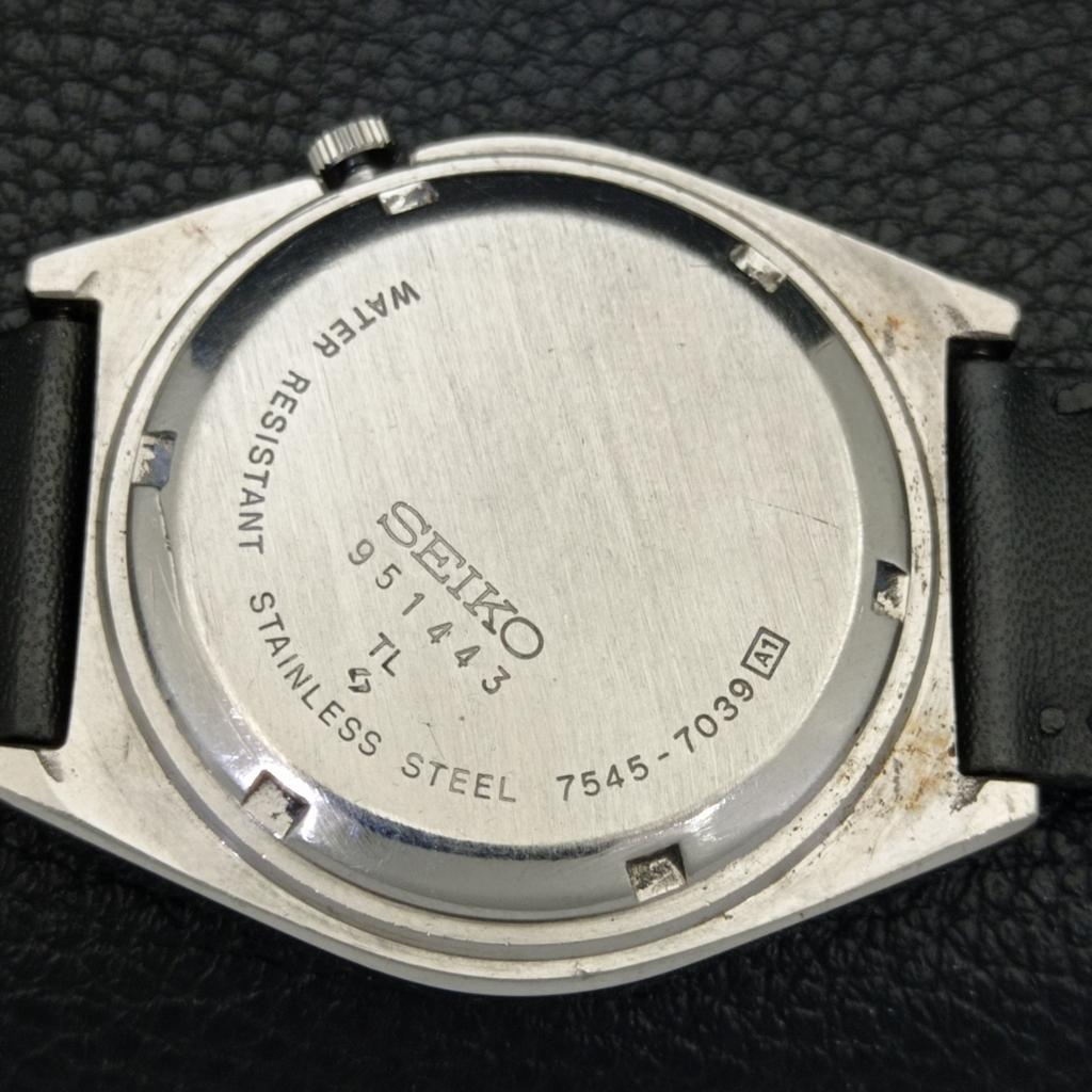 VINTAGE SEIKO 5 AUTOMATIC 7019A JAPAN MENS BLACK COLOR DIAL WATCH a702638-1 R209-a702638