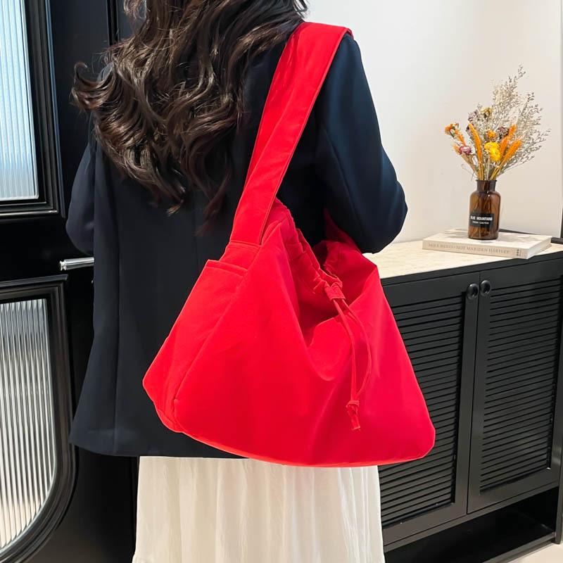 Leisure Large Capacity Bag, Women's New Fashionable Nylon Cloth Shoulder Crossbody Bag, Simple Commuting Tote Bag