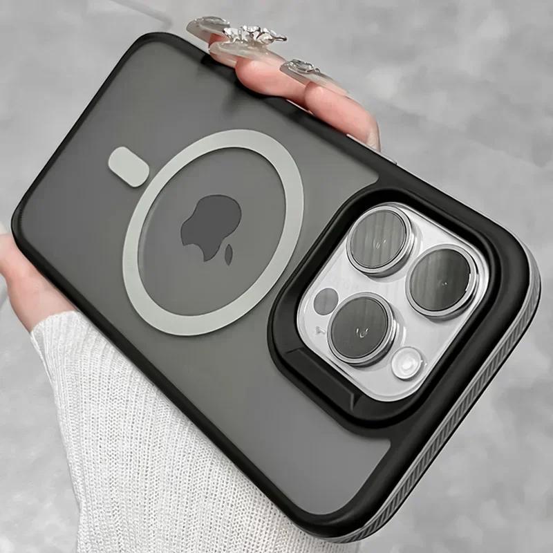 Matte Translucent Armor 16E Magnetic Phone Case For iPhone 16E 14 13 11 12 15 16 Pro Max 15 Plus Magsafe Shockproof Hard Cover