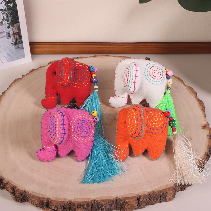 Ethnic Style Fabric Thai Embroidery Elephant Penddnt Keychain Cartoon Bag Hanging Gift