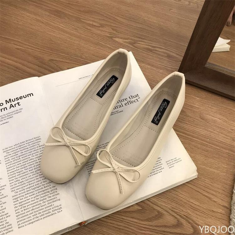 2025 Ladies retro soft soled Shoes Round toe shallow mouth Flats Butterfly knot elegant bean shoes Durable comfortable lazy flat