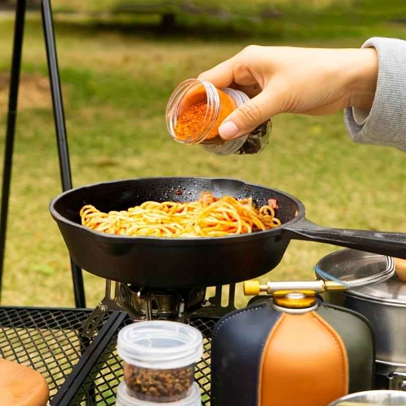 5pcs Camping Spice Containers Portable Travel Spice Containers Spice Jars with Label for Outdoor Camping BBQ Picnic Portable Spice Shaker Bottles Sets