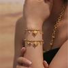 Süßes Kettenarmband aus Edelstahl 18 Karat vergoldet mit mehreren glänzenden Zirkonia und Herzanhänger Charms Armbänder für Frauen