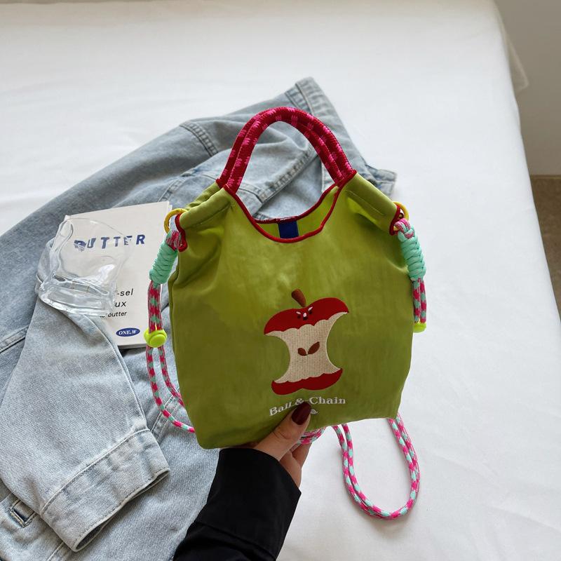 Japanese embroidery cute apple bucket bag girl 2025 new mobile phone bag versatile commuter shoulder messenger bag