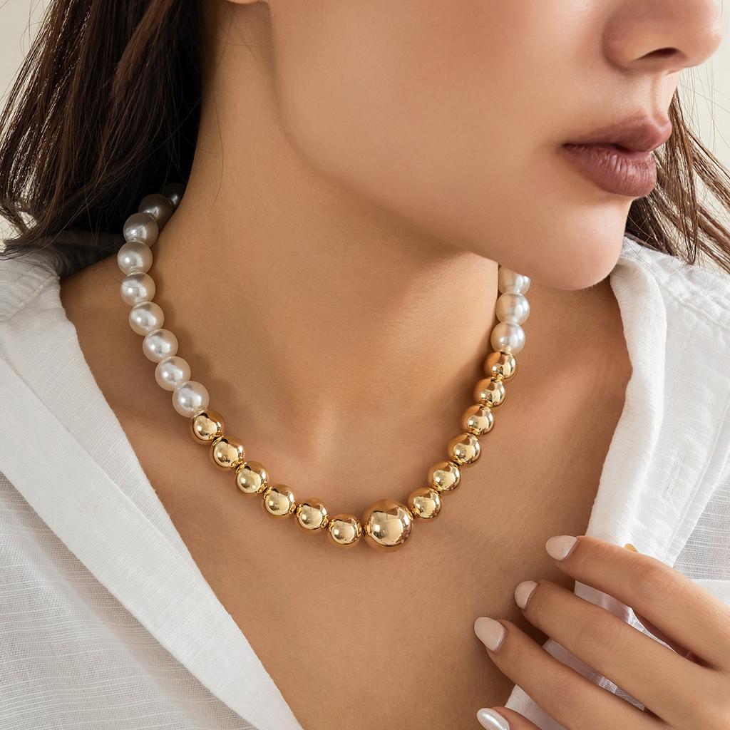 Creative Multi-layer Pearl CCB Sweater Chain Collarbone Chain Temperament Elegant Love-shaped Layer Necklace