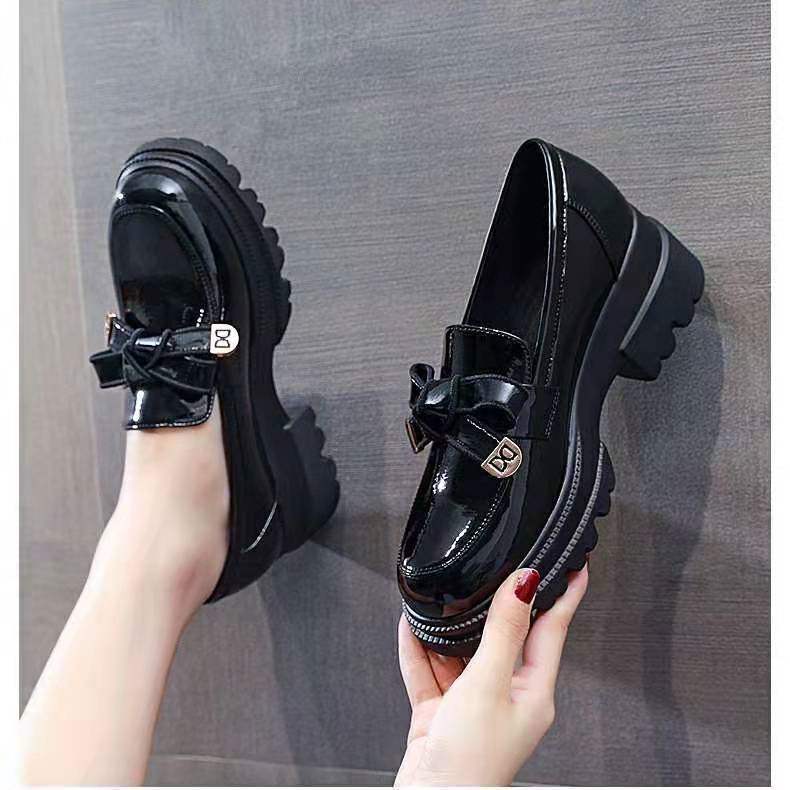 Wear loafers women's shoes 2025 spring and autumn new versatile jk uniform shoes British style heightened thick-soled four-season small leather shoes