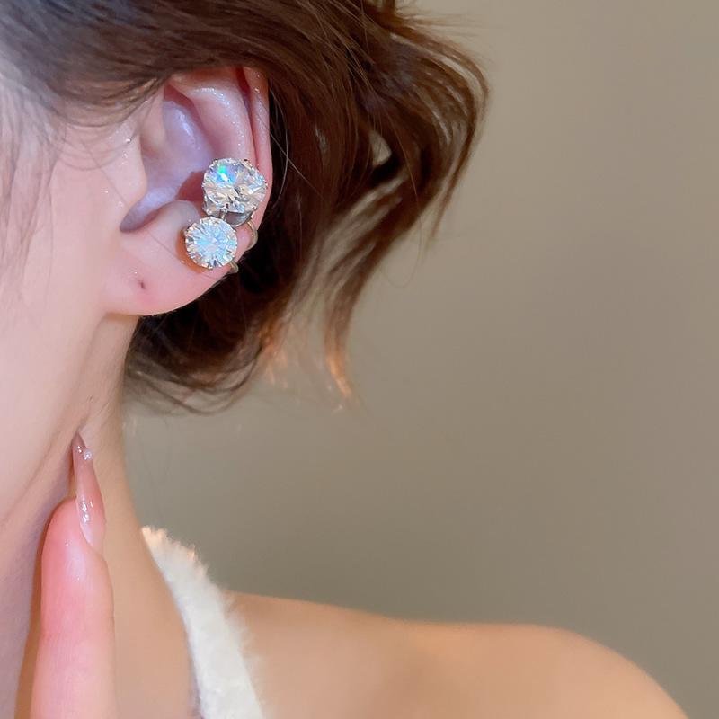 Koreanischer Stil 925 Silber Schmetterling & Quaste Ohrringe mit Zirkonia, Strass und Perlen Akzenten für Herbst/Winter.