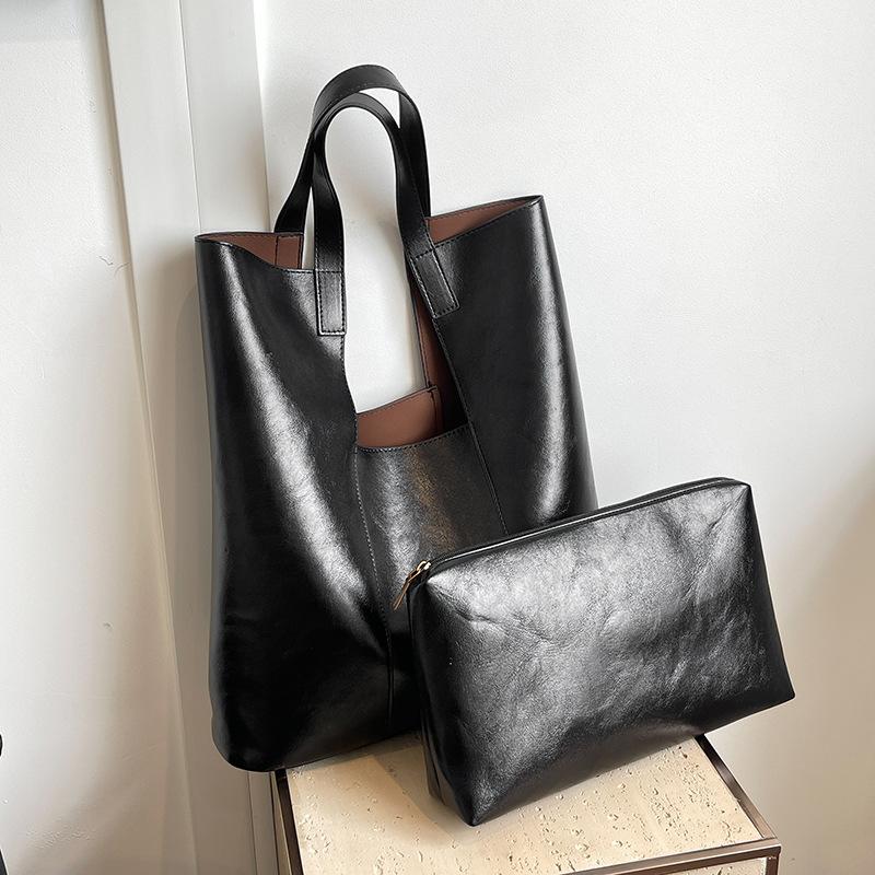 

Женская сумка через плечо с косым ремнем, женская сумка через плечо большой вместимости, клатч из высококачественной масляной кожи для девушек, женская универсальная сумка-тоут для поездок на работу чёрный