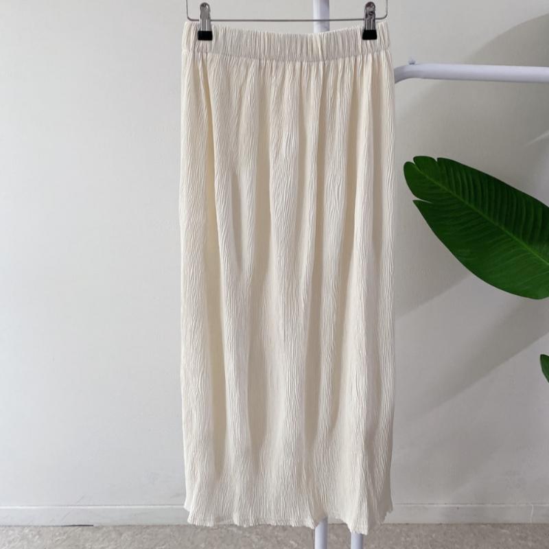 Honey J Autumn Ruveni Pleated Back Slit Long Skirt 2 Colors