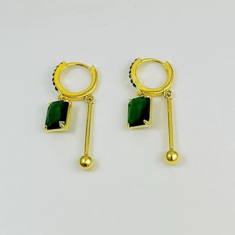 2024 High-End Micro-Inlaid Diamond Ball Earrings: Unique, Luxurious, Trendy & Elegant Women's Jewelry.