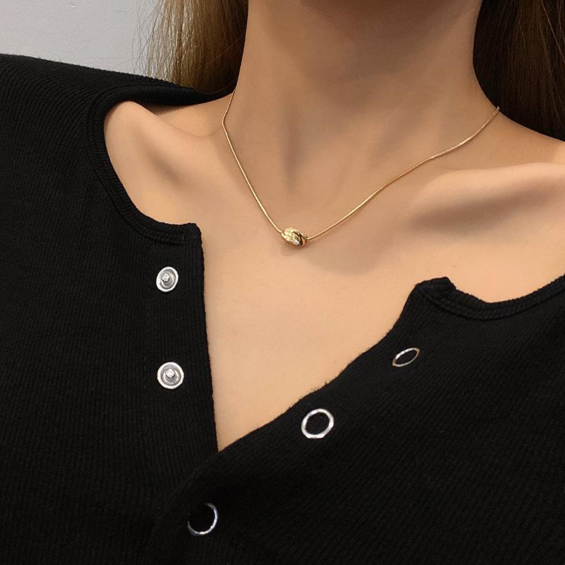 Stainless Steel Twisted Geometric Pendant Necklace For Women Trendy Choker Minimalist Snake Bone Chain Jewelry