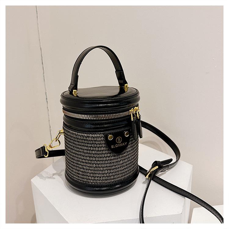 

Женская сумка-цилиндр премиум-класса, универсальная маленькая сумка, нишевая сумочка, ретро-темперамент, на плечо, через плечо чёрный