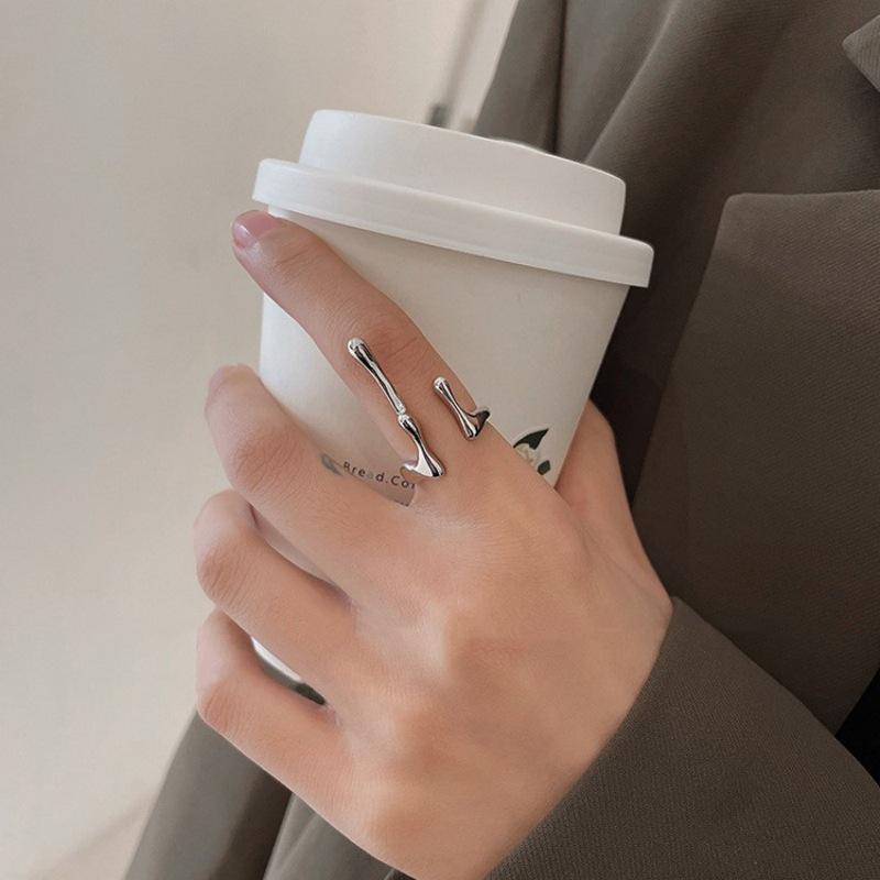 Adjustable Geometric Irregular Water Drop Ring for Women - Retro, Fashionable, Cool  Trendy Adjustable Open