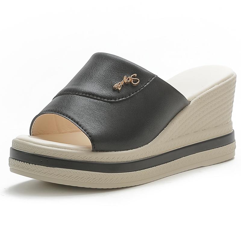 Trendy 7CM Heel Leather Women Casual Slipper Summer Outdoor Ladies Wedges Slipper Open Toe Women Slipper With Metal Decoration