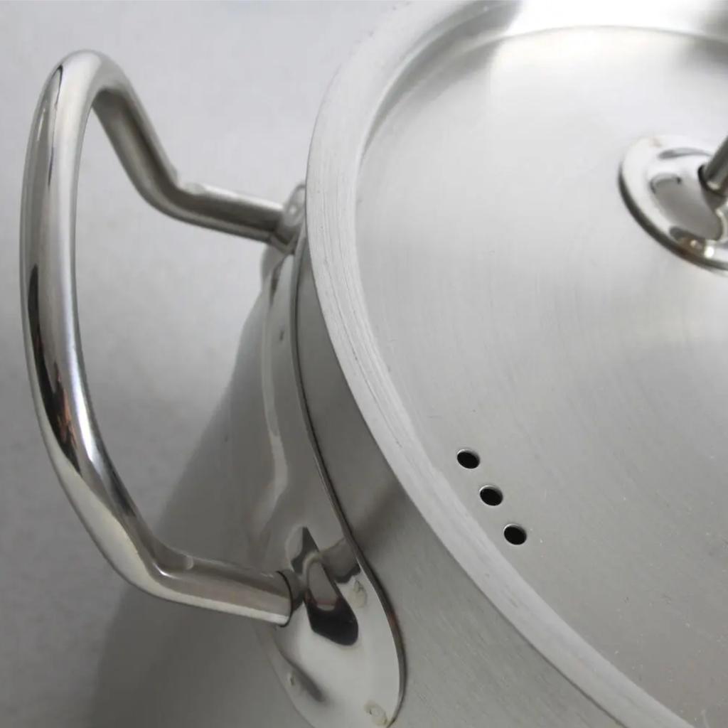 Tall Pot Kitchen Line With Lid , Dia. 160 X 140 H - Hendi 837108