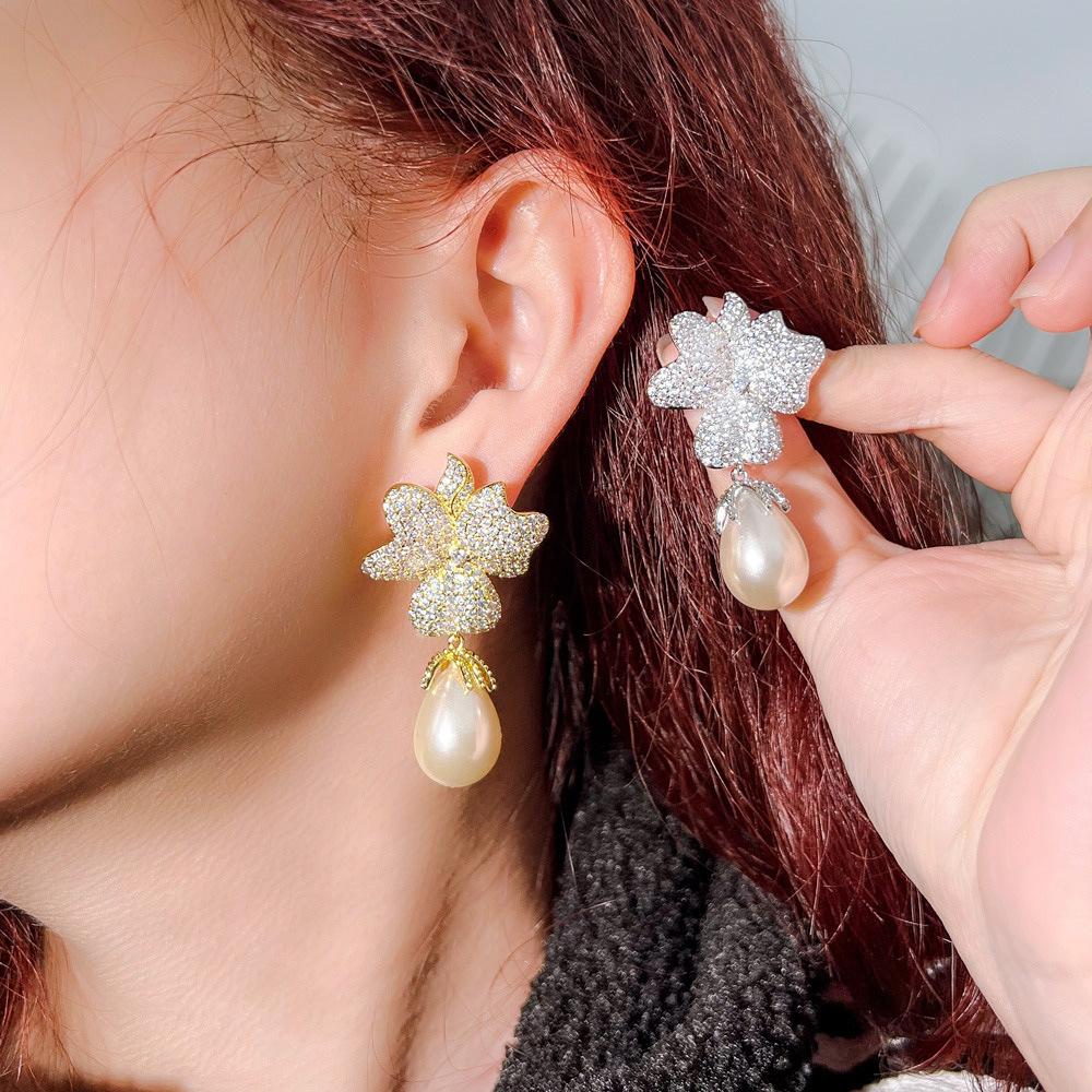 Needle Premium Sense Zircon Flower Pearl Earrings Unique Super Flash Earrings Earrings