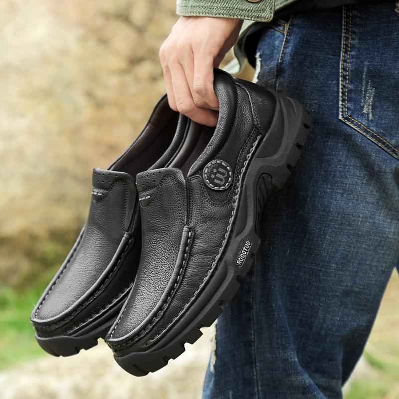 

Men s shoes 2025 autumn new middle-aged men go out soft-soled dad shoes one pedal low-top round head casual leather shoes 45 чёрный