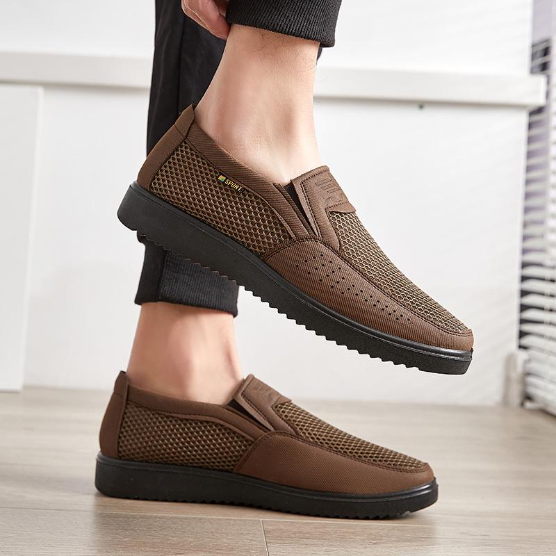 Men's Net Shoes Middle-aged and Elderly Breathable and Odor-resistant One-step Men's Shoes Casual