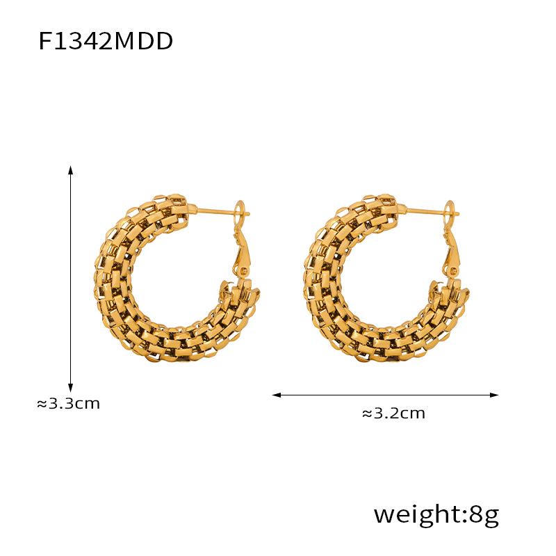 European and American Style Geometric Hollow Chain Design Titanium Steel U-Shaped Earrings