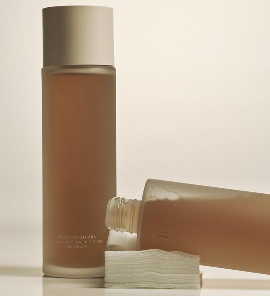 Huxley Conditioning Essence Toner Qreeshape Hydrating Facial Toner 200ml