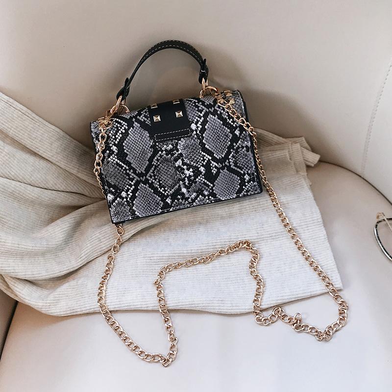 Mujeres Pu bandolera bolsa serpiente piel estampado remaches flap hasp  cierre cuadrado cartera bolso hombro ba comprar a buen precio — entrega  gratuita, reseñas reales con fotos — Joom