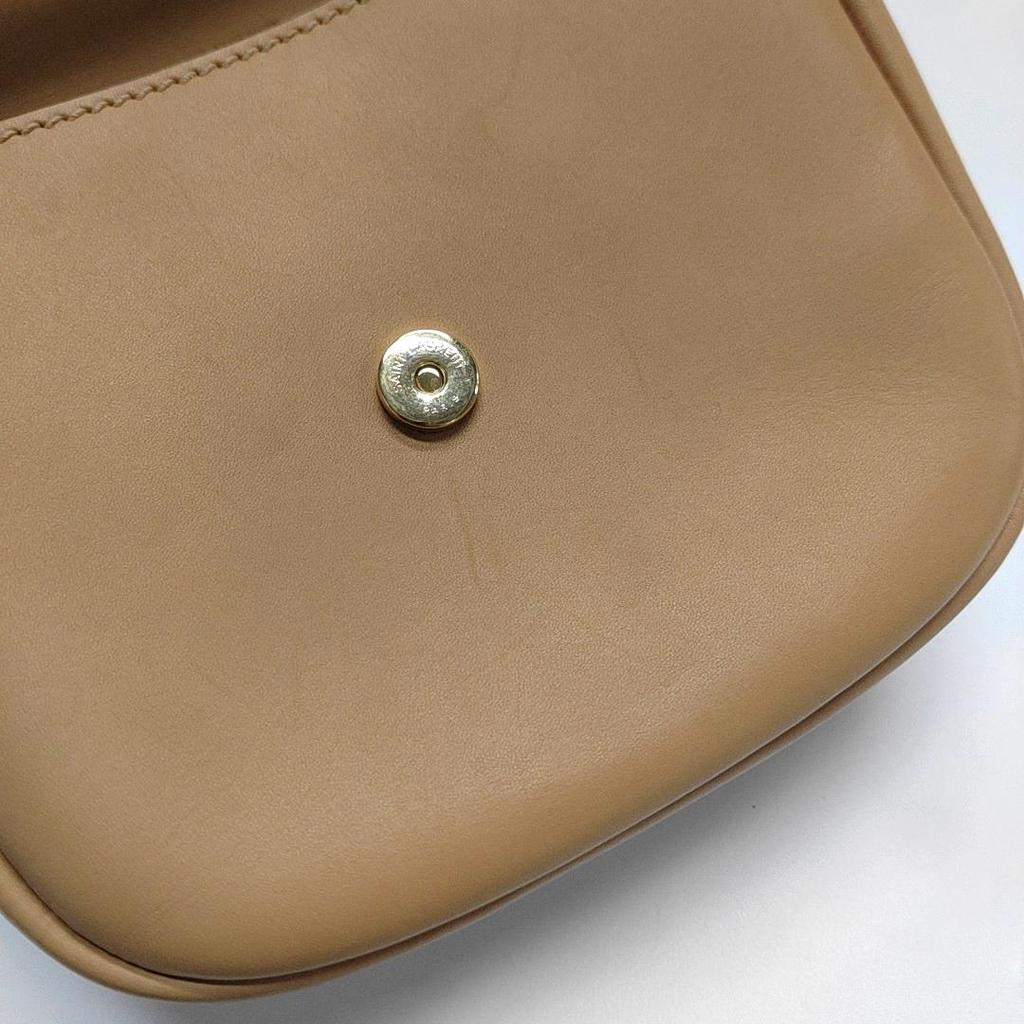 [Pre-Owned] Kaia Gold Logo Flap Leather Saddle Bag - Excellent #1GNG1QG