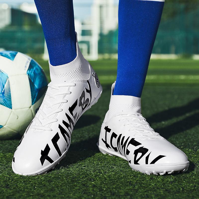 31-48 Men's Elastic Sock Mouth Football Boots Rubber Soft Sole Short Spikes Youth Boys Football Shoes