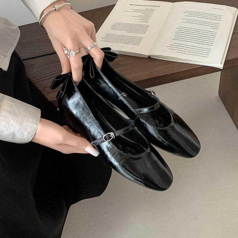 

New cowhide women s single shoes, solid color casual low-heeled feet, one-pedal lazy shoes, wear genuine leather black single shoes in all seasons 39 чорний